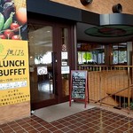 ごちそうキッチン 畑のはる - "畑のはる"入口；"少しずついっぱい食べたい... ご馳走ビュッフェ"がコンセプト @2018/01/20
