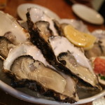 生ガキ（１個３８０円）