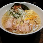 味玉白鶏麺（\880）