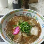 ラーメン倉庫 - 醤油豚骨らーめん600円