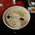 Shokumi en - 半刀削麺　蒸し鶏