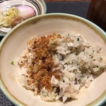 傳 - 自家製からすみを振りかけて