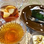 CAFE Bricks - フレッシュ・フルーツティ＋お抹茶ガトーショコラ