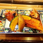 囲炉裏料理わ - （2017年10月）鮭カマ！