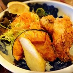 囲炉裏料理わ - 牡蠣フライ☆*:.｡. o(≧▽≦)o .｡.:*☆