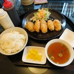 Banri - カキフライ定食（680円）2018年1月