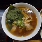 Kaedeya - 醤油ラーメン