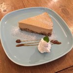 cafe マチノ木 - 有機黒糖チーズケーキ（単品だと550円）