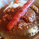 フジヤマプリン - 日替わりカレー『大きなピリ辛ソーセージカレー』（850円）