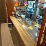 HIRO - 内観（カウンター席）