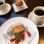 森のボナペティ - ビストロデザートで選んだアーモンドケーキ、絶品