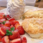 Hona Cafe 新宿シネシティ広場店 - 