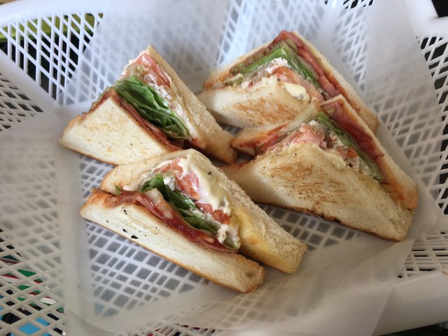 らりるれろ 西海橋店 ハウステンボス ハンバーガー 食べログ らりるれろ 西海橋店 ハウステンボス ハンバーガー 食べログ