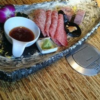 焼肉 龍園 西中洲店 - 