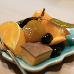 うを徳 - 2018.1 フルーツ盛り（紅まどんな、せとか、金柑バルサミコ酢、丹波黒豆、玉子焼き）