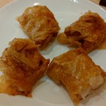 富臨軒酒家 - カリカリ食感の海老の湯葉春巻き~♪