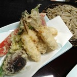 Shiraishi - 河豚と旬の野菜の天ざる　1580円