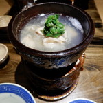 御料理 光安 - ・ハマグリとせせりのもち米雑炊