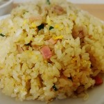 東京飯店 - 王道チャーハン(´▽`)ノ