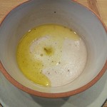 余市SAGRA - 朝ごはん（油豆腐・・・シェフ手作りの豆腐とオリーブオイル）。