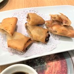 翡翠拉面小笼包 - 