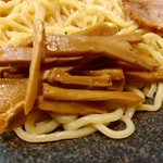 つけ麺屋 ひまわり - 【2018.1.22(月)】特製つけ麺(大盛・400)1,000円のメンマ