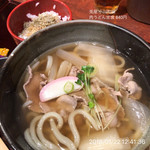 兎屋 - 肉うどん定食 840円