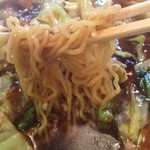 味の北京亭 - 麺は中加水、中細麺