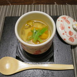 九兵衛旅館 - ばふん雲丹と鱈白子の茶碗蒸し