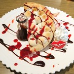 グロリアス チェーン カフェ 心斎橋 - 