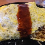 そらいえ - オムそば（アップ）