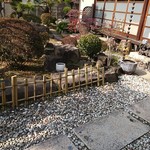 月のうつわ - 外観（庭）