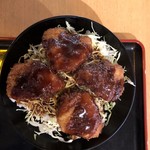 いただきさんの海鮮食堂 - フグフライ丼のアップ