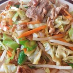 中華レストラン香港 - 肉野菜アップ
