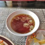 中華レストラン香港 - ラーメンスープ