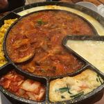 コリアンキッチン 3匹の子ぶた - チーズタッカルビ