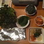 コリアンキッチン 3匹の子ぶた - サムギョプサルの野菜