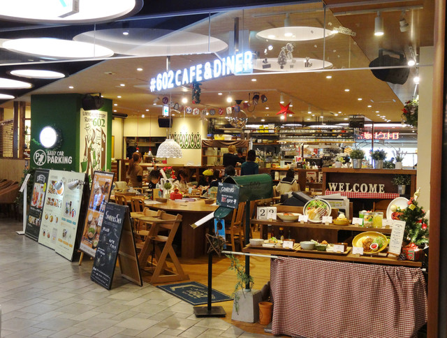 602 Cafe Diner 福岡ソラリアプラザ店 ロクマルニ カフェアンドダイナー 西鉄福岡 天神 カフェ ネット予約可 食べログ