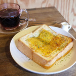 すみだ珈琲 - 本日のおすすめの珈琲 ルワンダ・ガバゲンテ(540円)と特製チーズトースト(470円)