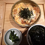 山半 - かつ丼