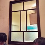 更科藤井 - 製麺所窓