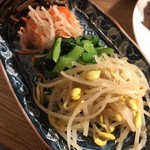 高麗屋 - ナムル盛合せ