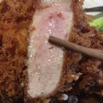 リリーカレー - とんかつの断面