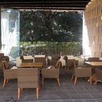 廚 菓子 くろぎ - テラス席