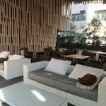 廚 菓子 くろぎ - テラスのソファー