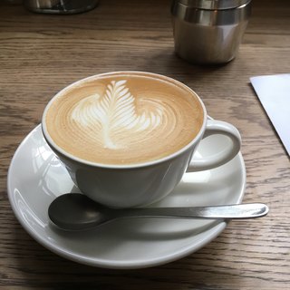 ハヴント・ウイ・メット? 写真 : カフェハヴントウィーメットオーパス （cafe haven't we