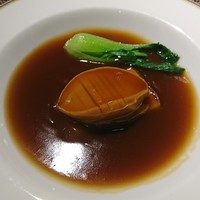 中国料理 翡翠宮 - あわび×とろ湯葉のオイスターソース煮