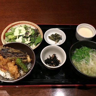 ダイニングレストラン楠 カンフォーラ_1