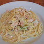 トラットリア・イタリア - サーモンと白菜のクリームソース