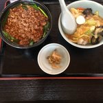 筑紫飯店 - 台湾麺     中華飯